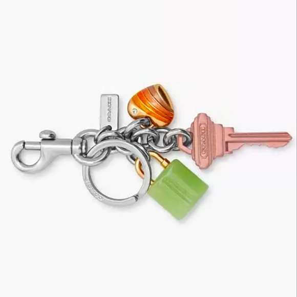 New! Key ποΈπ Cluster Bag Charm in Silver/Pink π©· Multi color (Only 1 Left!) - Picture 2 of 5